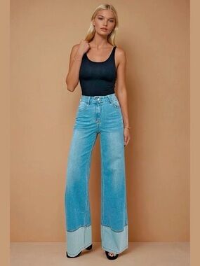High Rise Wide Leg Jeans Faux Cuff Light Wash NWT | Wisteria Lane | L